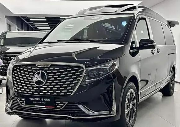 奔驰V300L高顶维努斯晖凰版，顶配现车